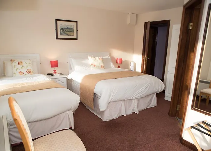 Diamond Lodgings Гостевой дом Донегол